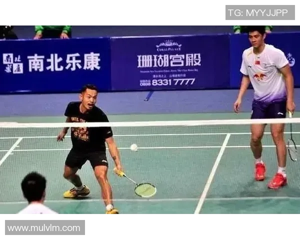 对话李伟：回顾羽毛球生涯的辉煌与挑战与未来展望